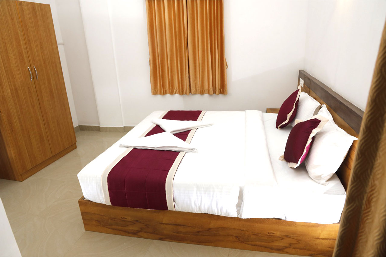 ramakkalmedu-holiday-inn---non-ac-room-2